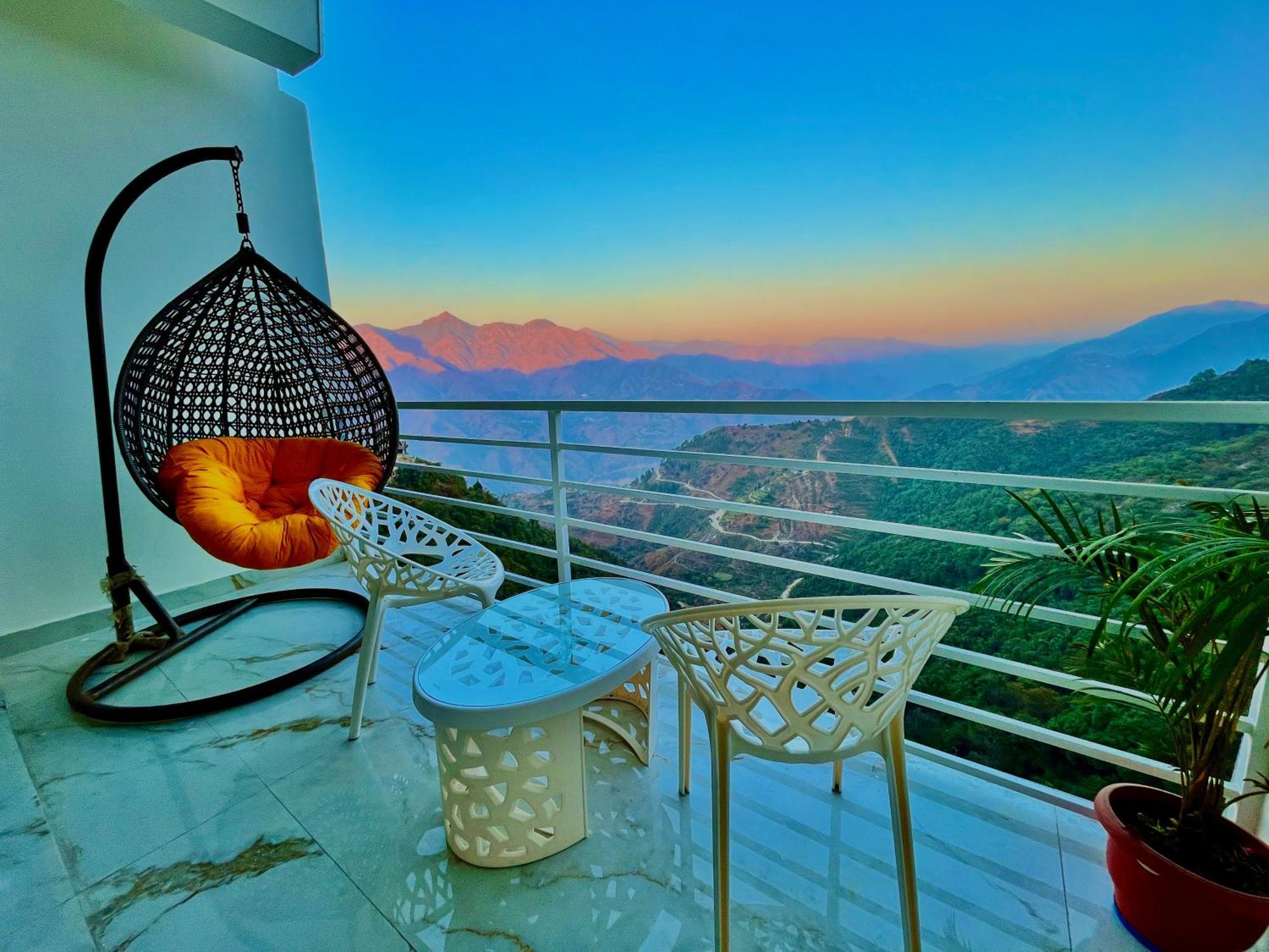 Hotel Hill View, Mussoorie - Near Jw Marriott Mussoorie, M 77377-32479 Exterior photo