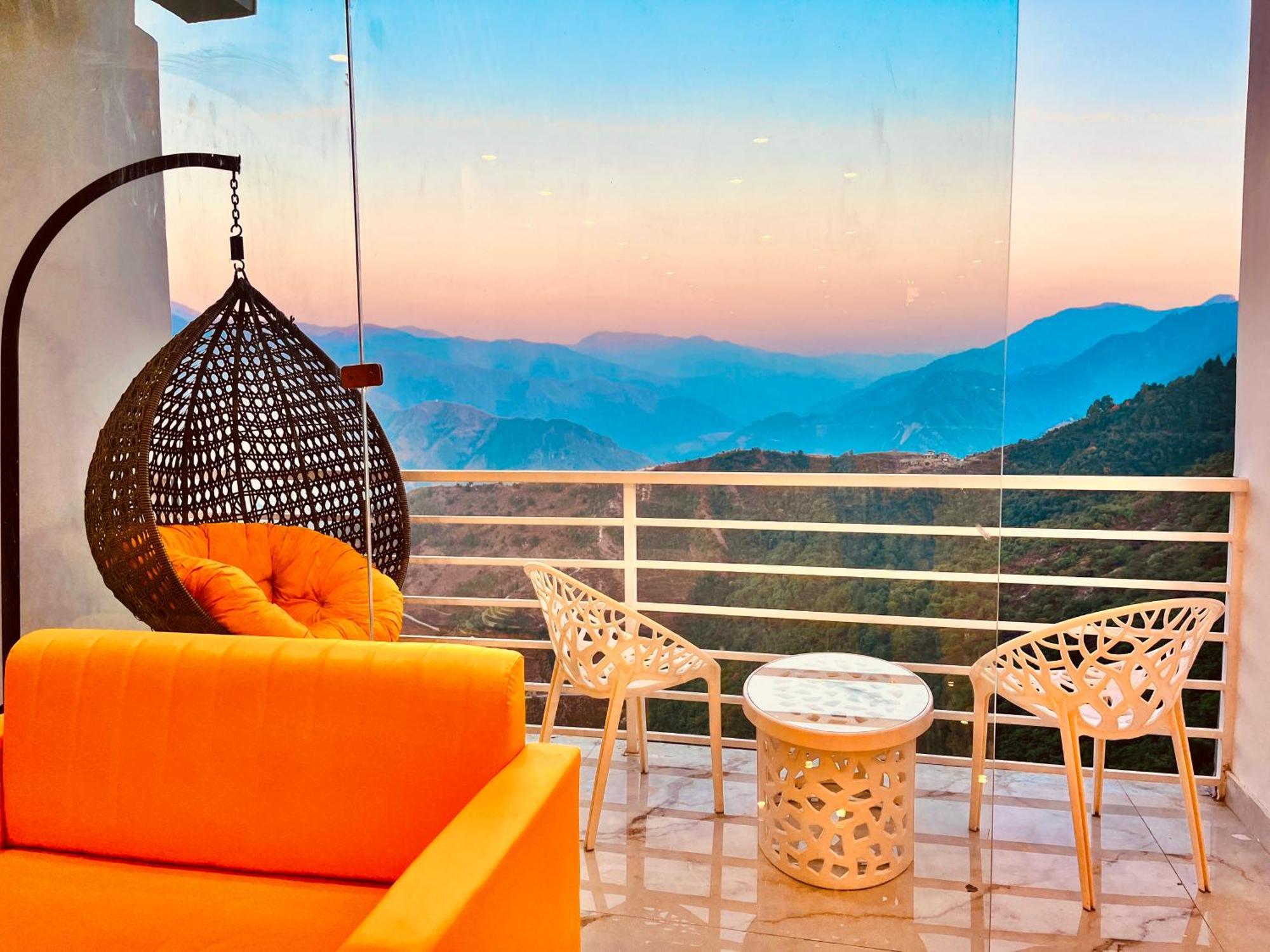 Hotel Hill View, Mussoorie - Near Jw Marriott Mussoorie, M 77377-32479 Exterior photo