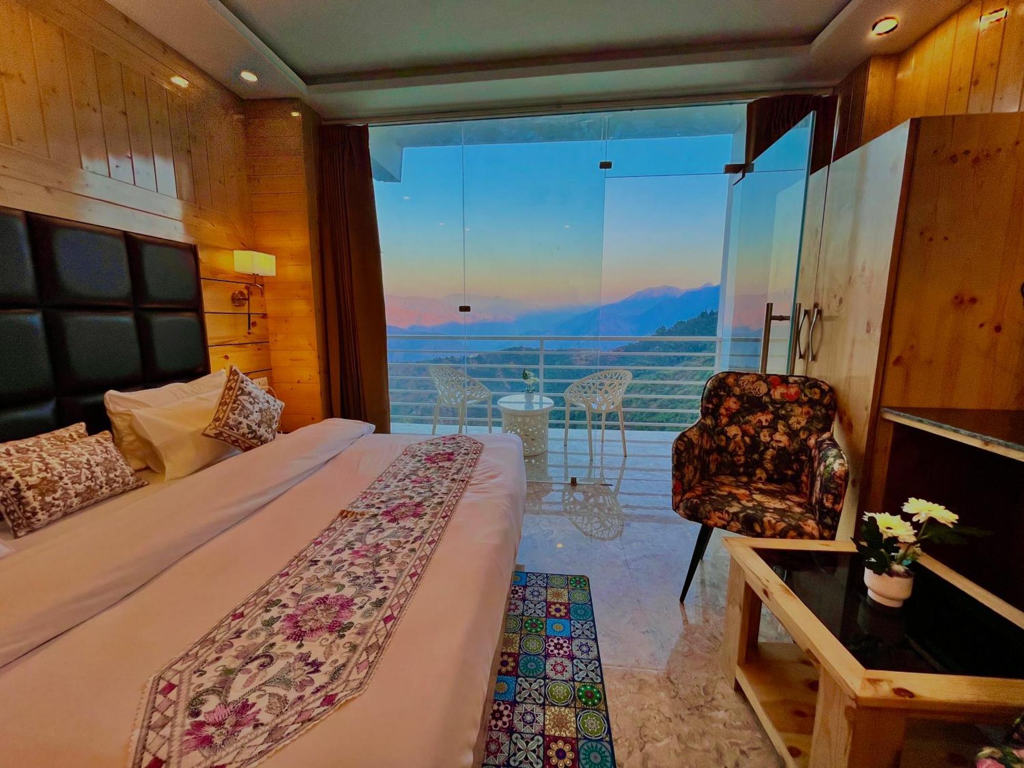 Hotel Hill View, Mussoorie - Near Jw Marriott Mussoorie, M 77377-32479 Exterior photo