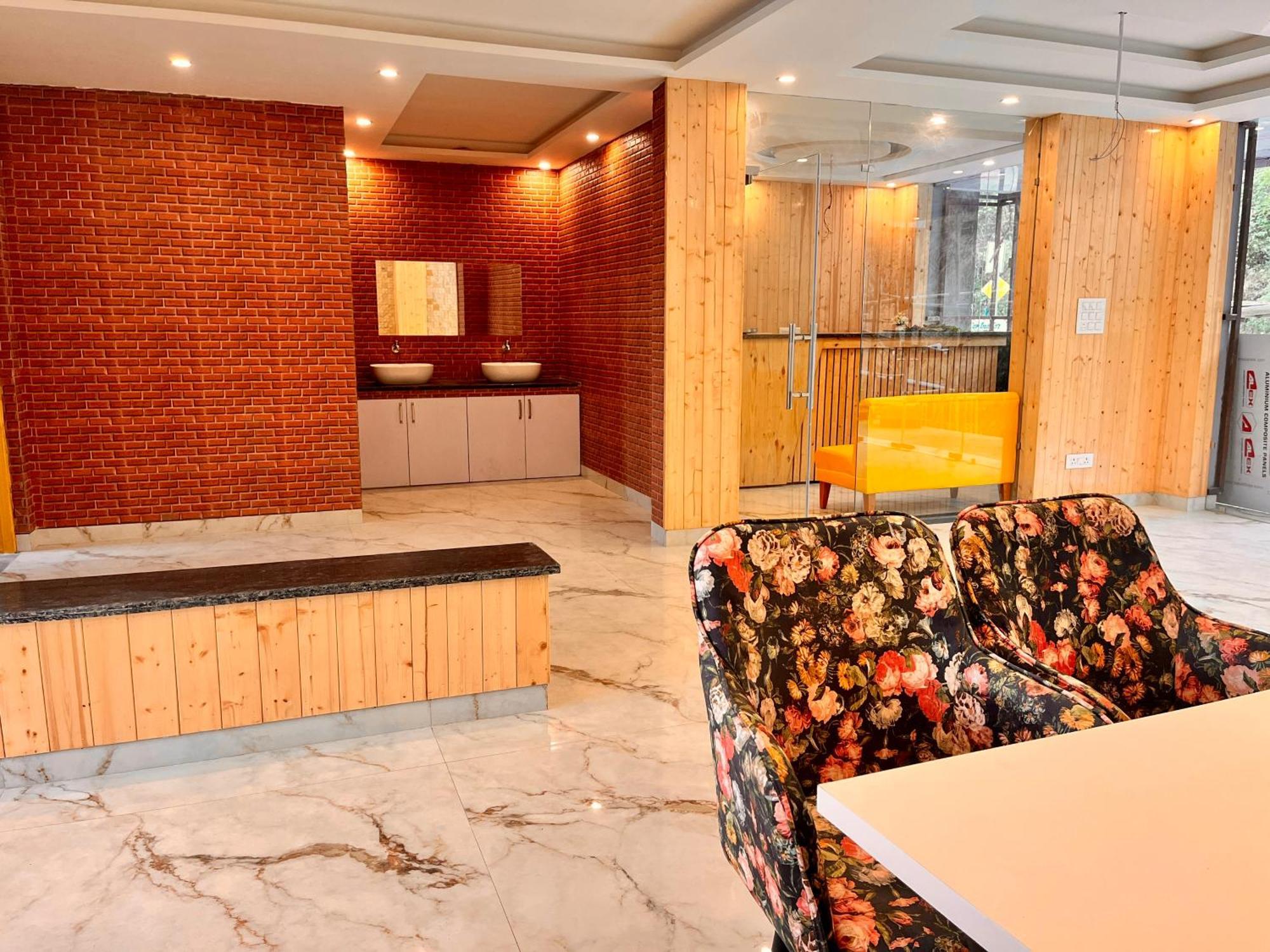 Hotel Hill View, Mussoorie - Near Jw Marriott Mussoorie, M 77377-32479 Exterior photo