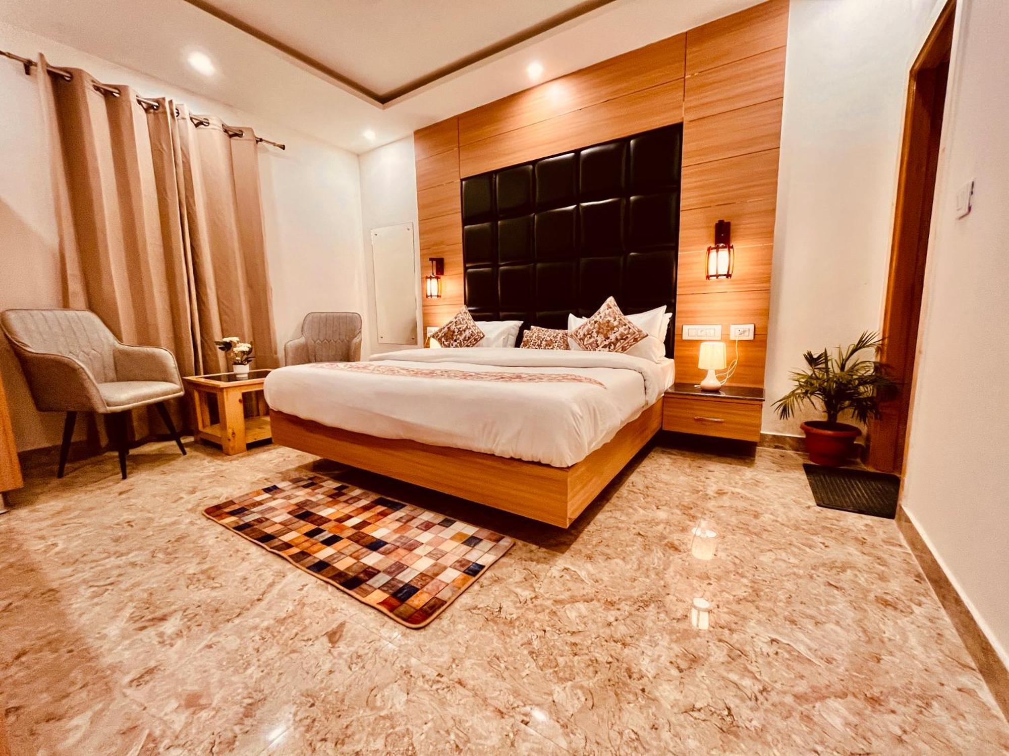 Hotel Hill View, Mussoorie - Near Jw Marriott Mussoorie, M 77377-32479 Exterior photo