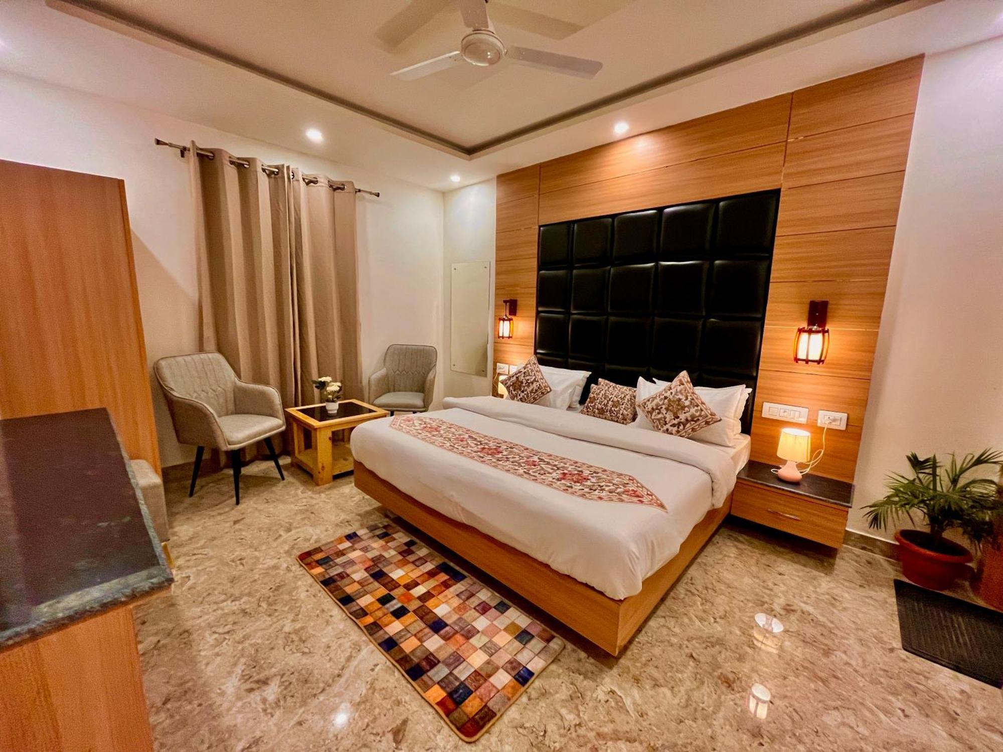 Hotel Hill View, Mussoorie - Near Jw Marriott Mussoorie, M 77377-32479 Exterior photo